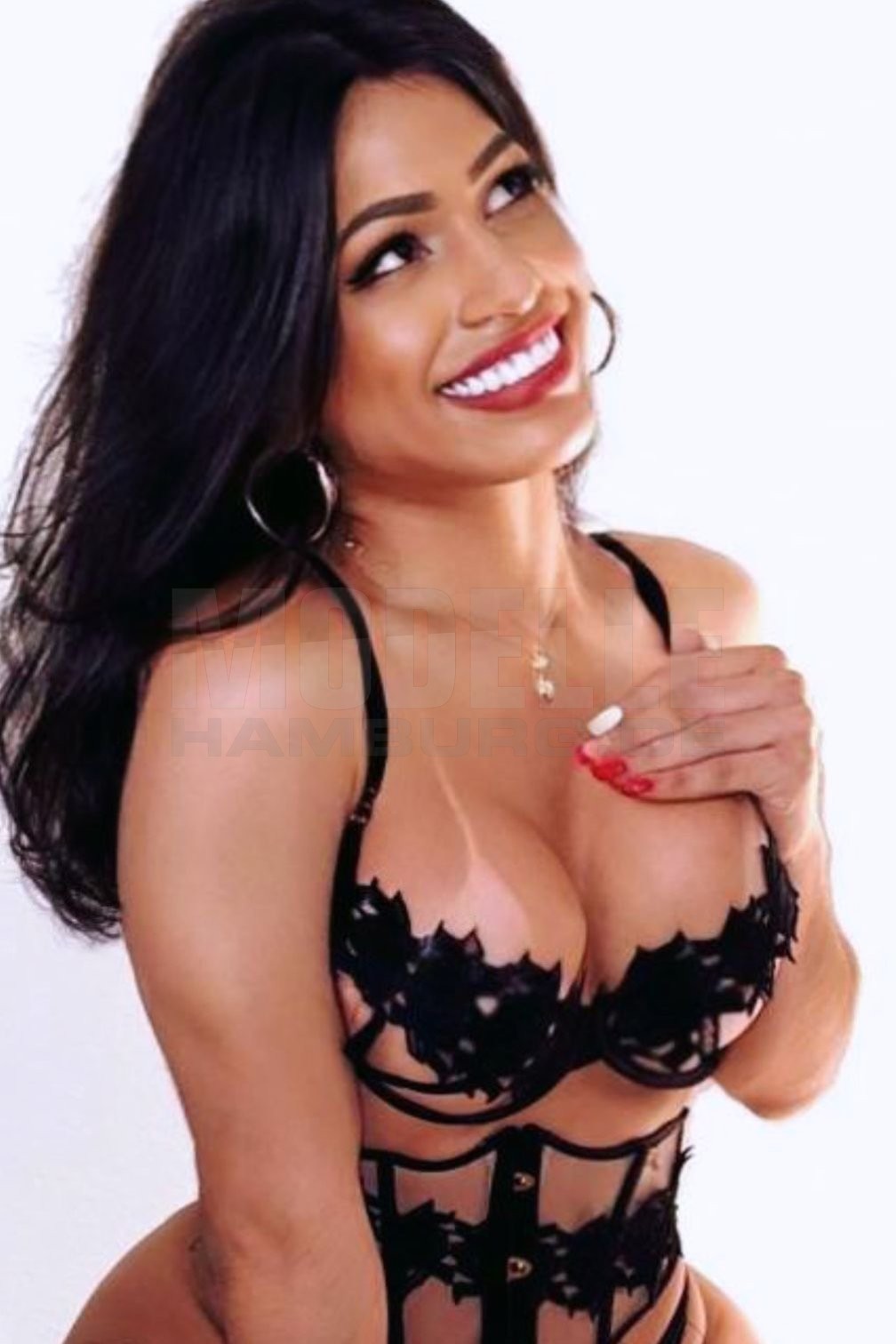 TS-IVANNA PARTY, 26, 166cm, 65kg, 90 DD