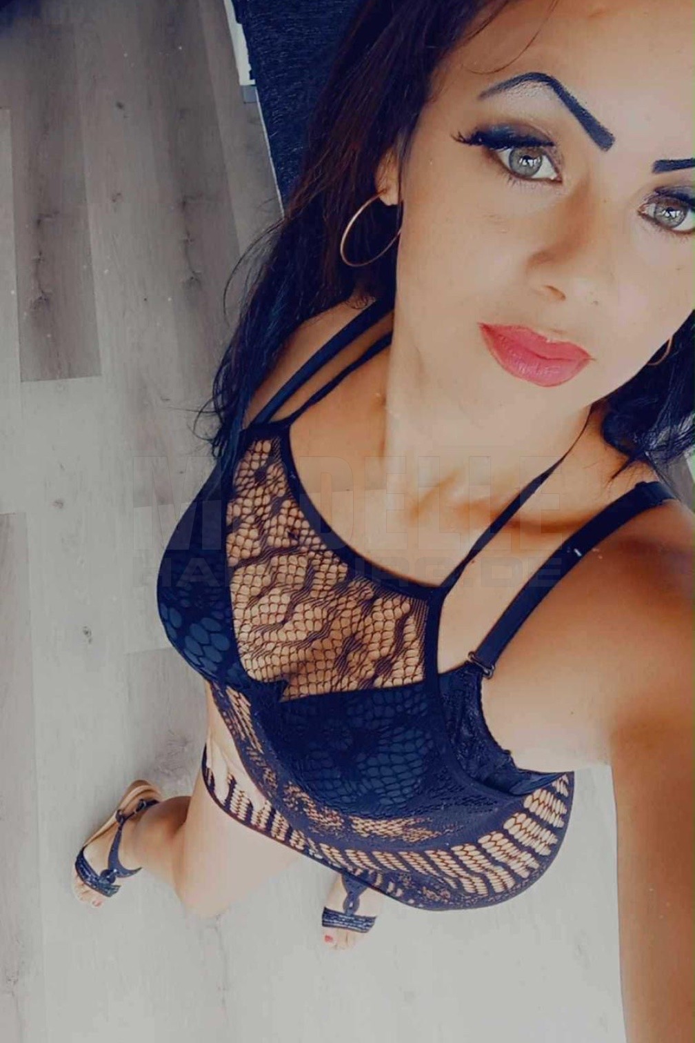 Rubina, 20, 163cm, 55kg, 75 B