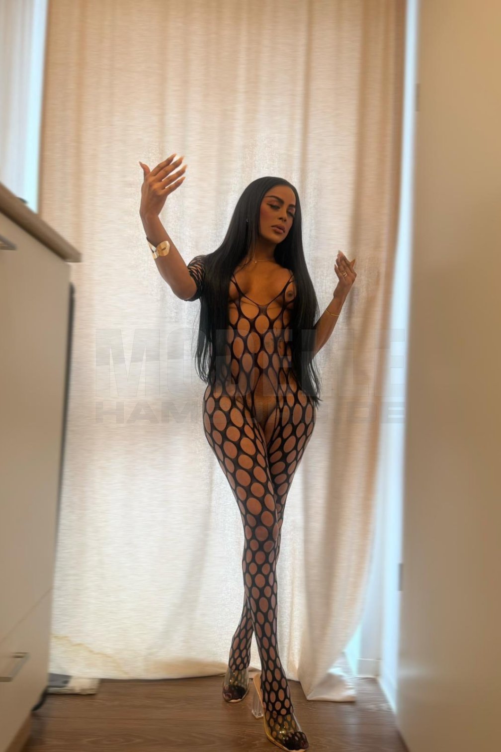 TS Camila Prada, 30, 168cm, 58kg, 75 B