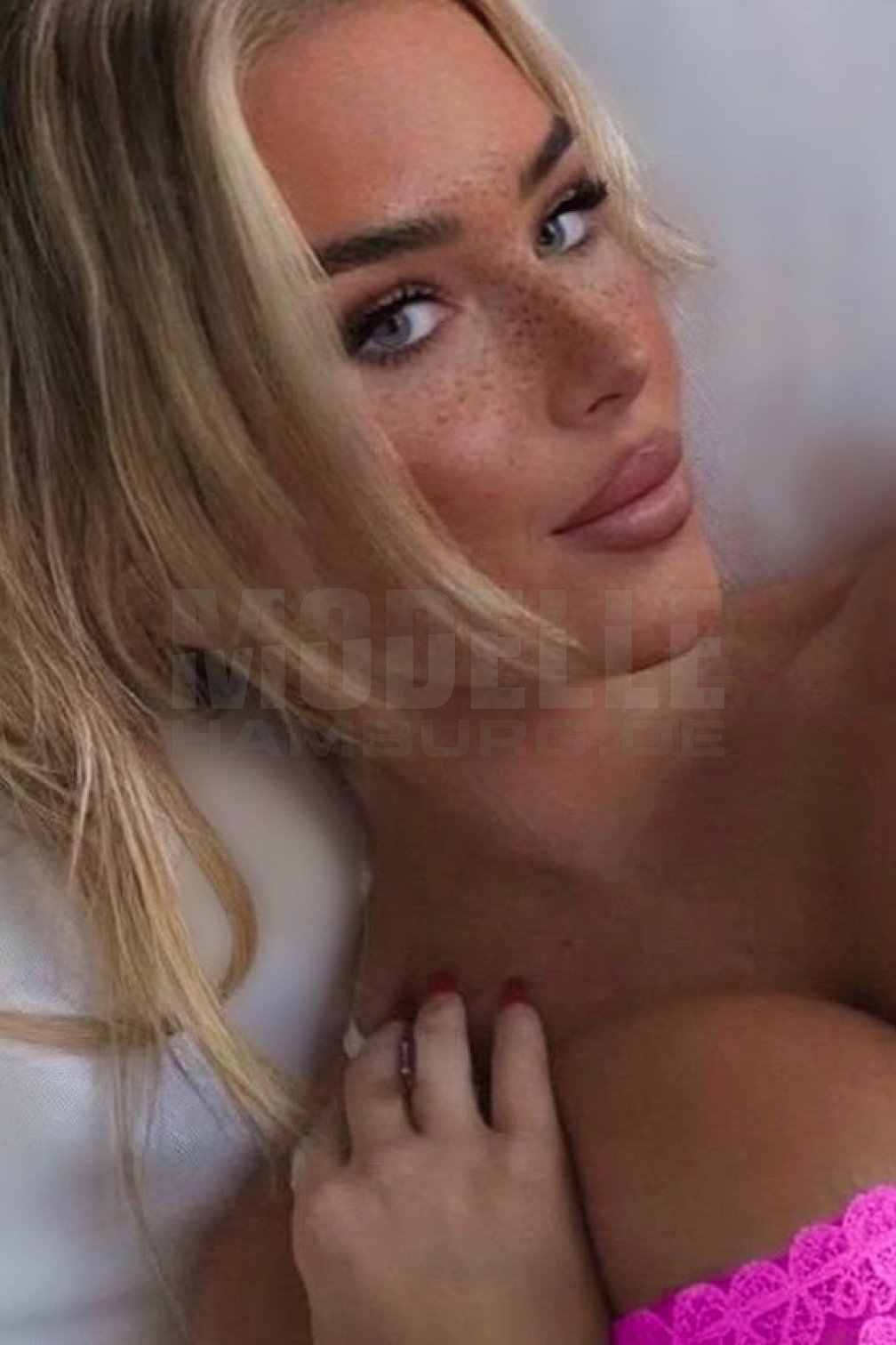 DEUTSCHE ANNIKA, 24, 160cm, 50kg, 70 E