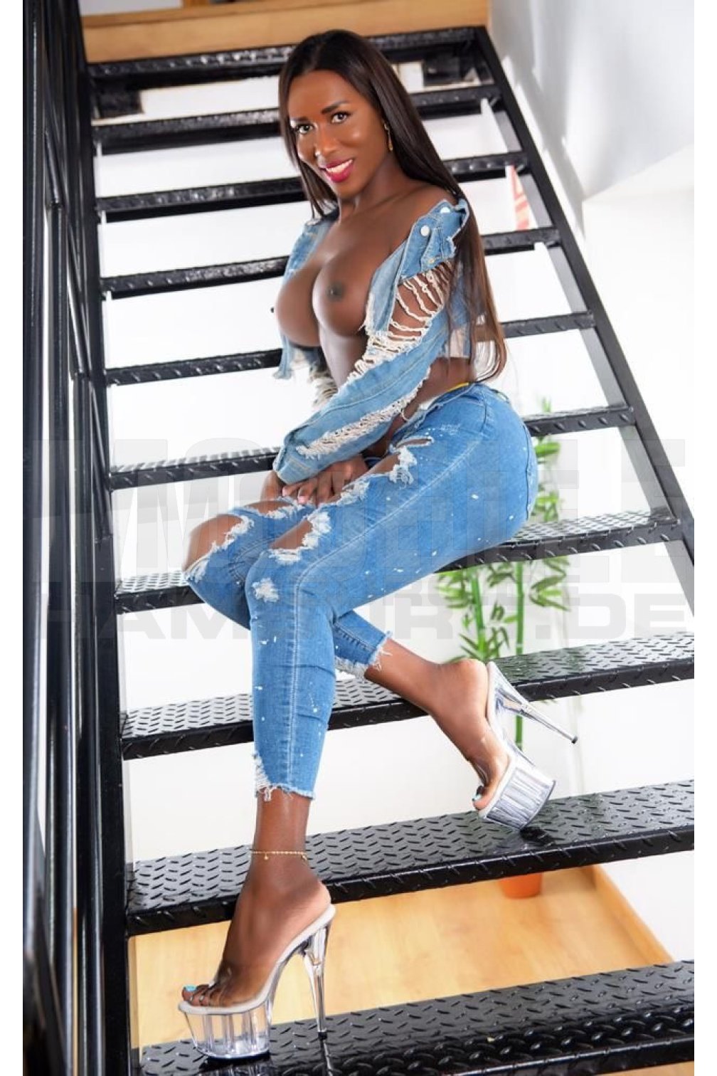 TS Fabiola, 27, 175cm, 65kg, 80 DD