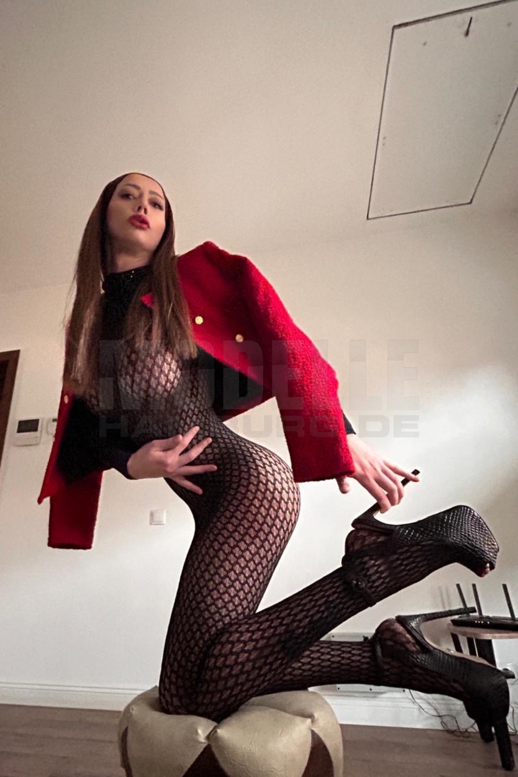 Amy Prestige, 27, 170cm, 50kg, 80 D