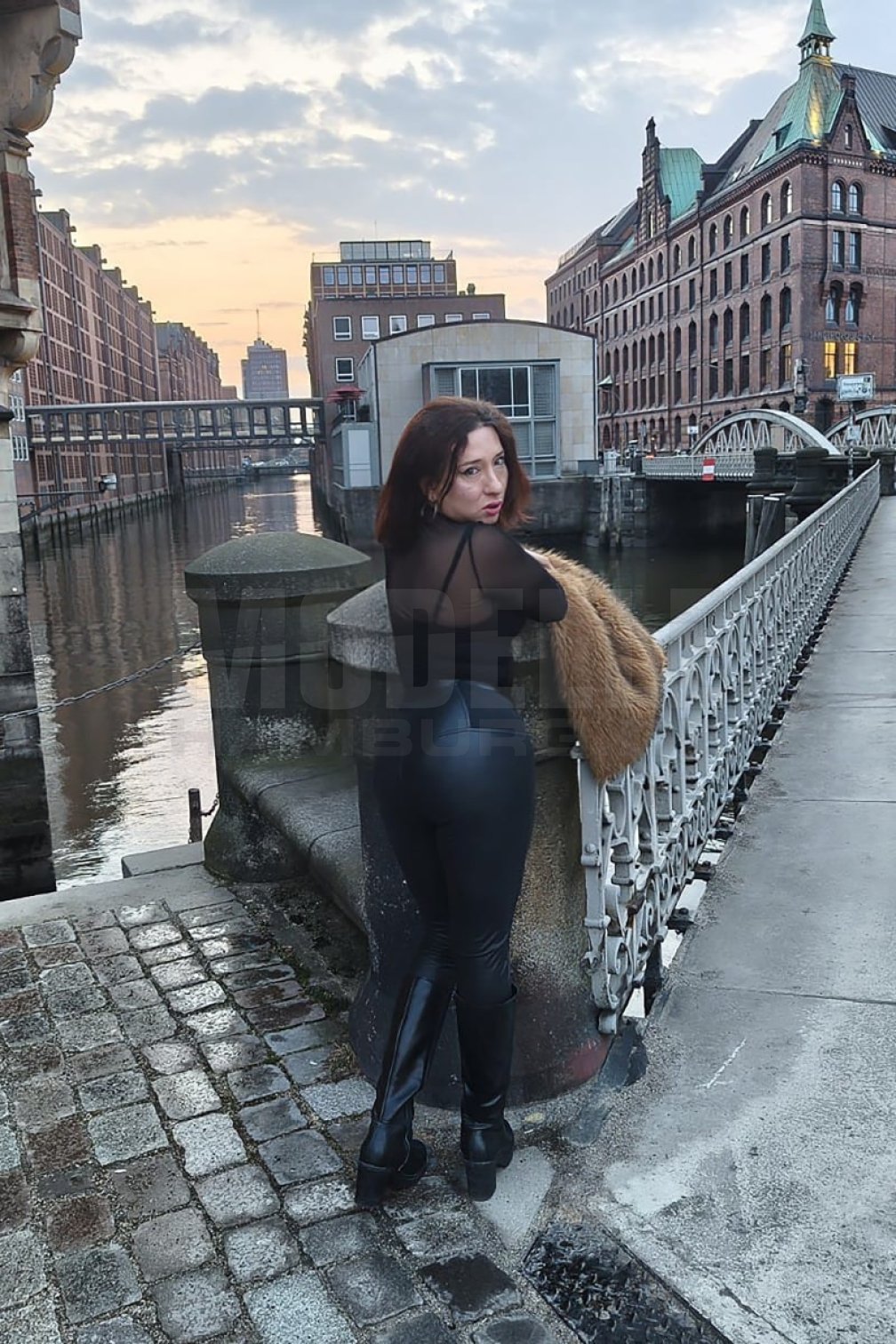 TS Viktoria, 23, 170cm, 64kg, 80 C