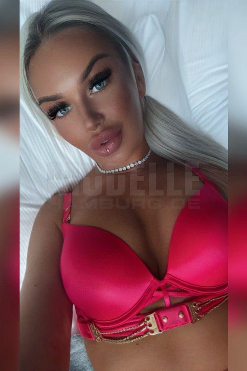 Luna-Marie, 24, 176cm, 59kg, 80 B