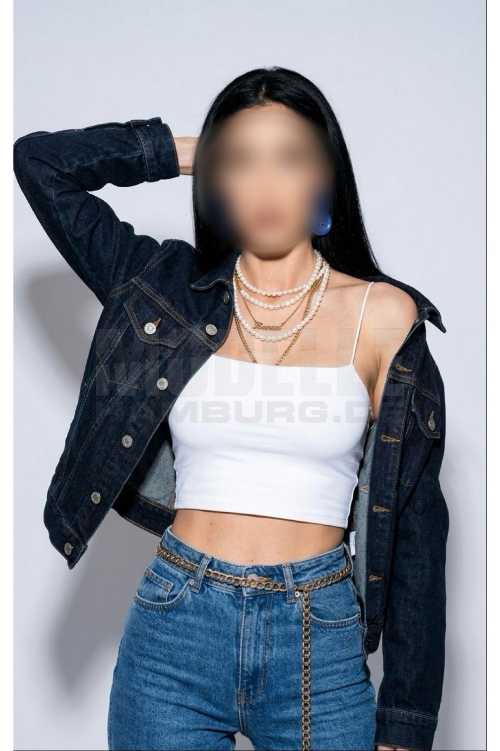 Alena, 23, 171cm, 50kg, 70 B