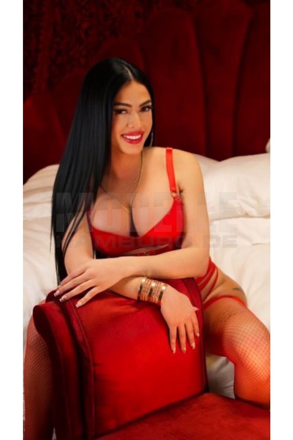 TsSara Crdoba, 26, 167cm, 63kg, 70 D