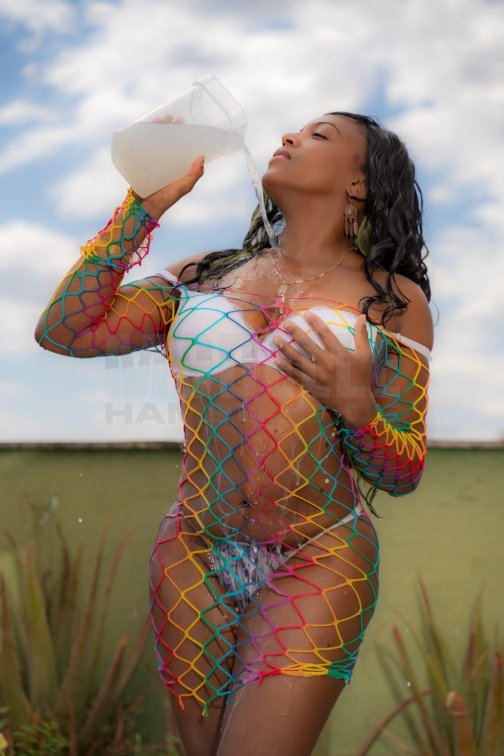 Gina, 44, 165cm, 56kg, 70 C