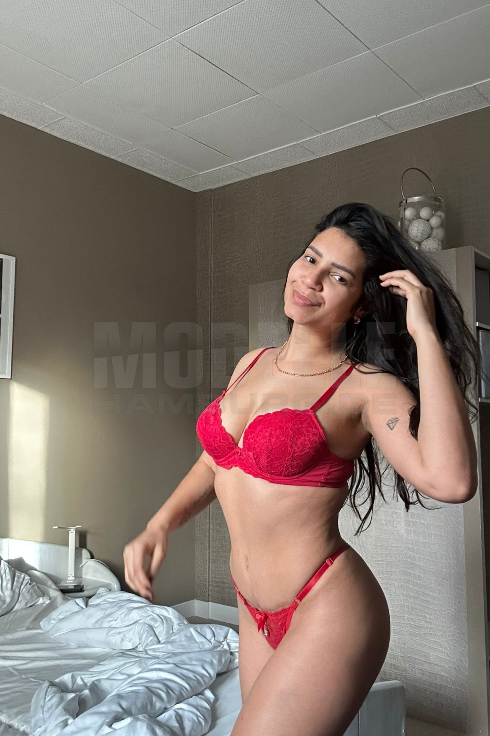 Helen, 25, 164cm, 57kg, 70 C