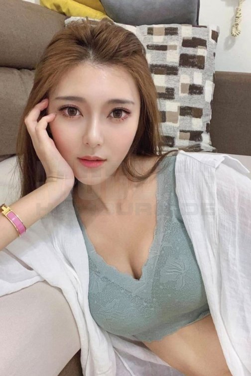 Ploy, 30, 158cm, 45kg, 75 C