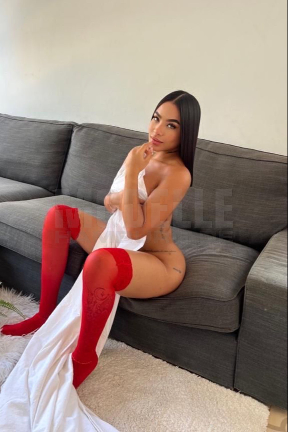 Catalina, 22, 162cm, 52kg, 70 B