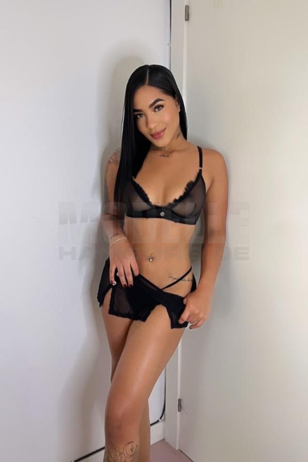 Catalina, 22, 162cm, 52kg, 70 B