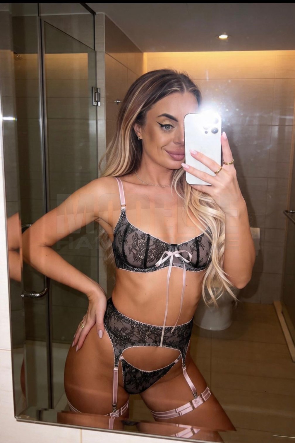 Kira, 25, 165cm, 53kg, 70 B