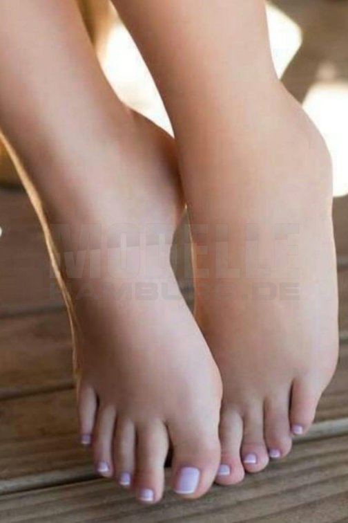 JAZMINE PARTY Latina, 40, 163cm, 60kg, 85 E