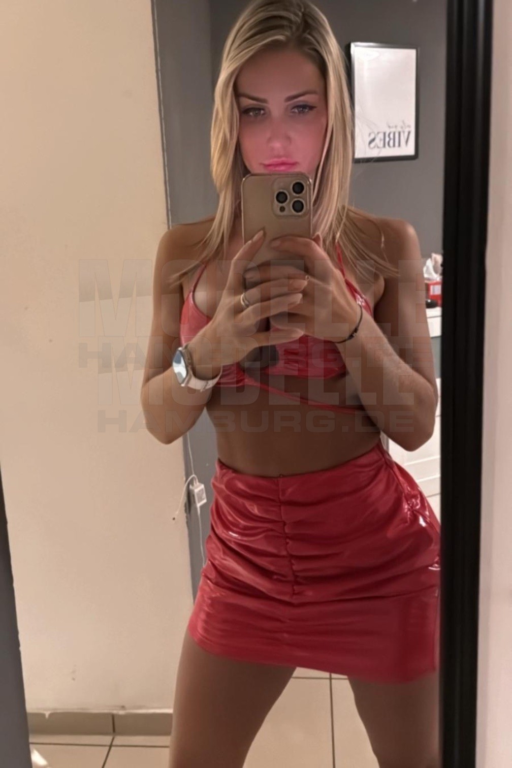 Kelly Brazil, 30, 166cm, 58kg, 80 DD