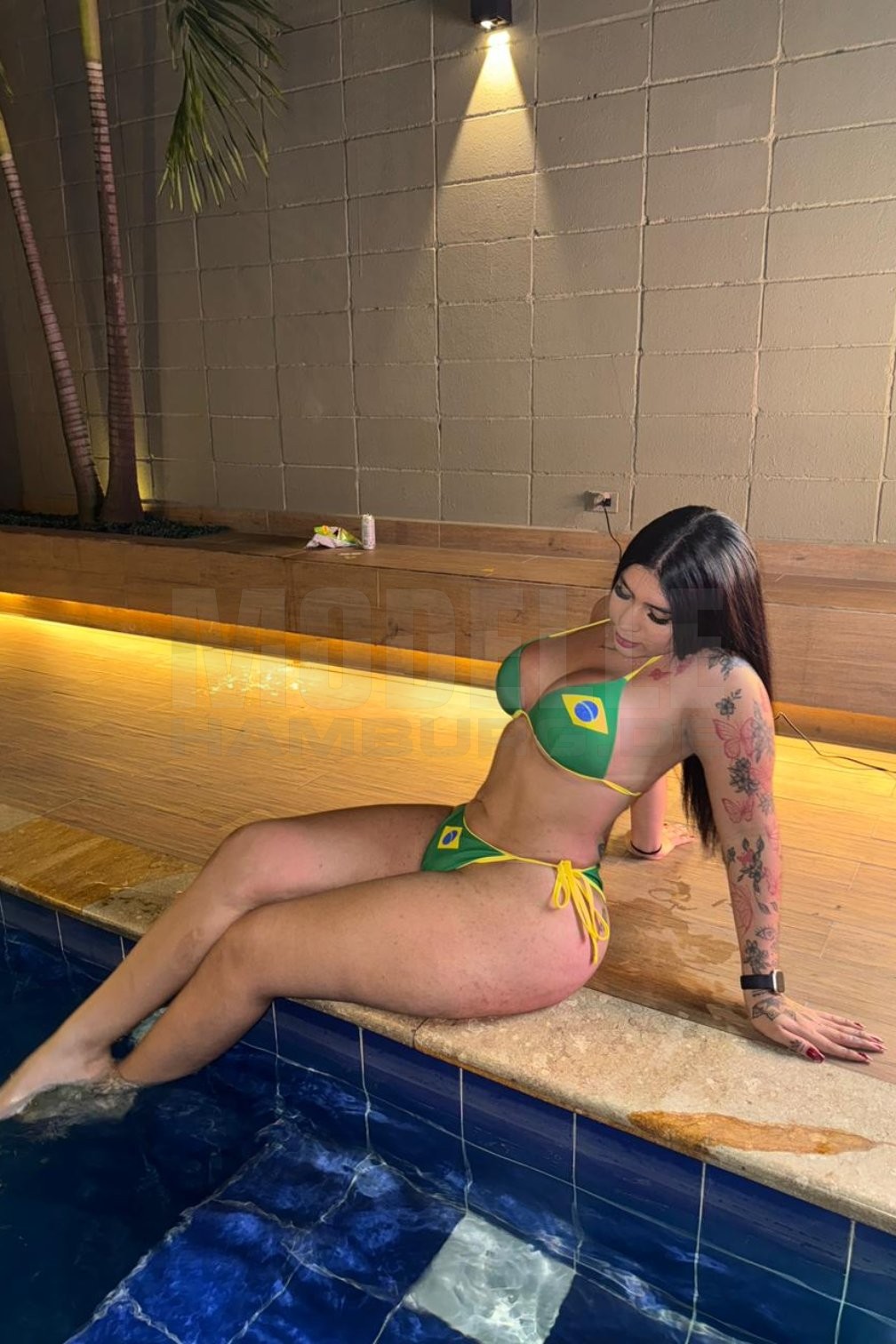 Ts Samanta, 22, 180cm, 85kg, 85 B