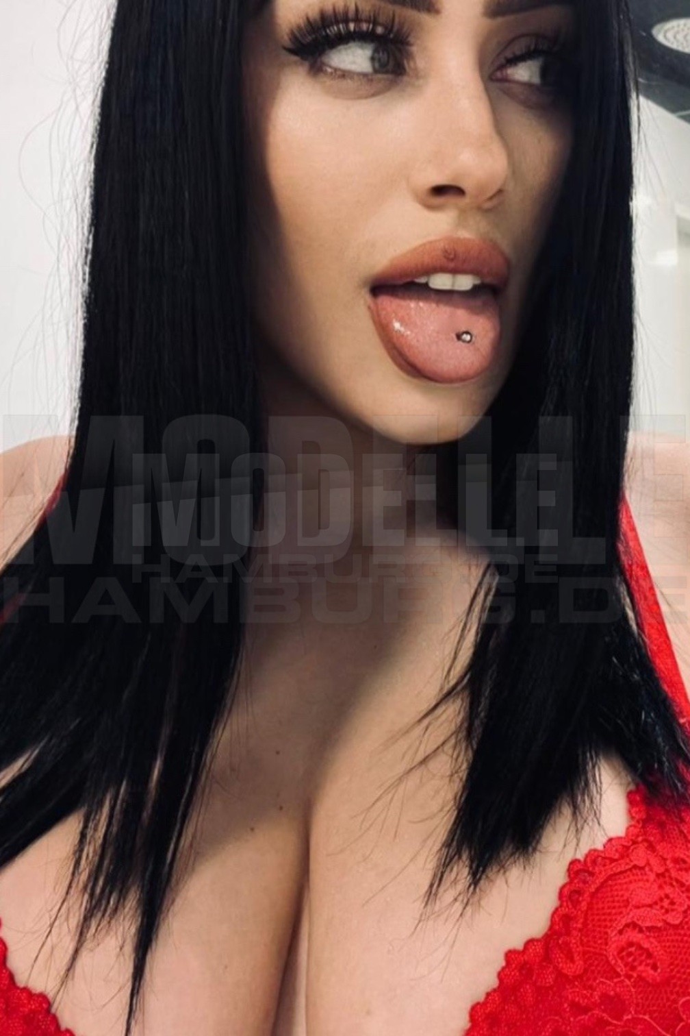 Bianca, 23, 170cm, 57kg, 75 DD