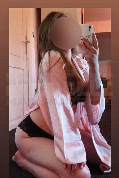 Beatrice, 24, 165cm, 58kg, 75 C