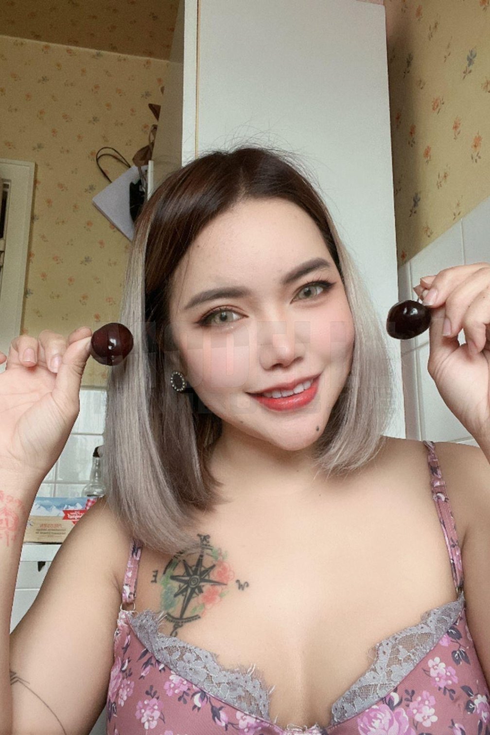 ^^Eve, 24, 155cm, 45kg, 75 DD