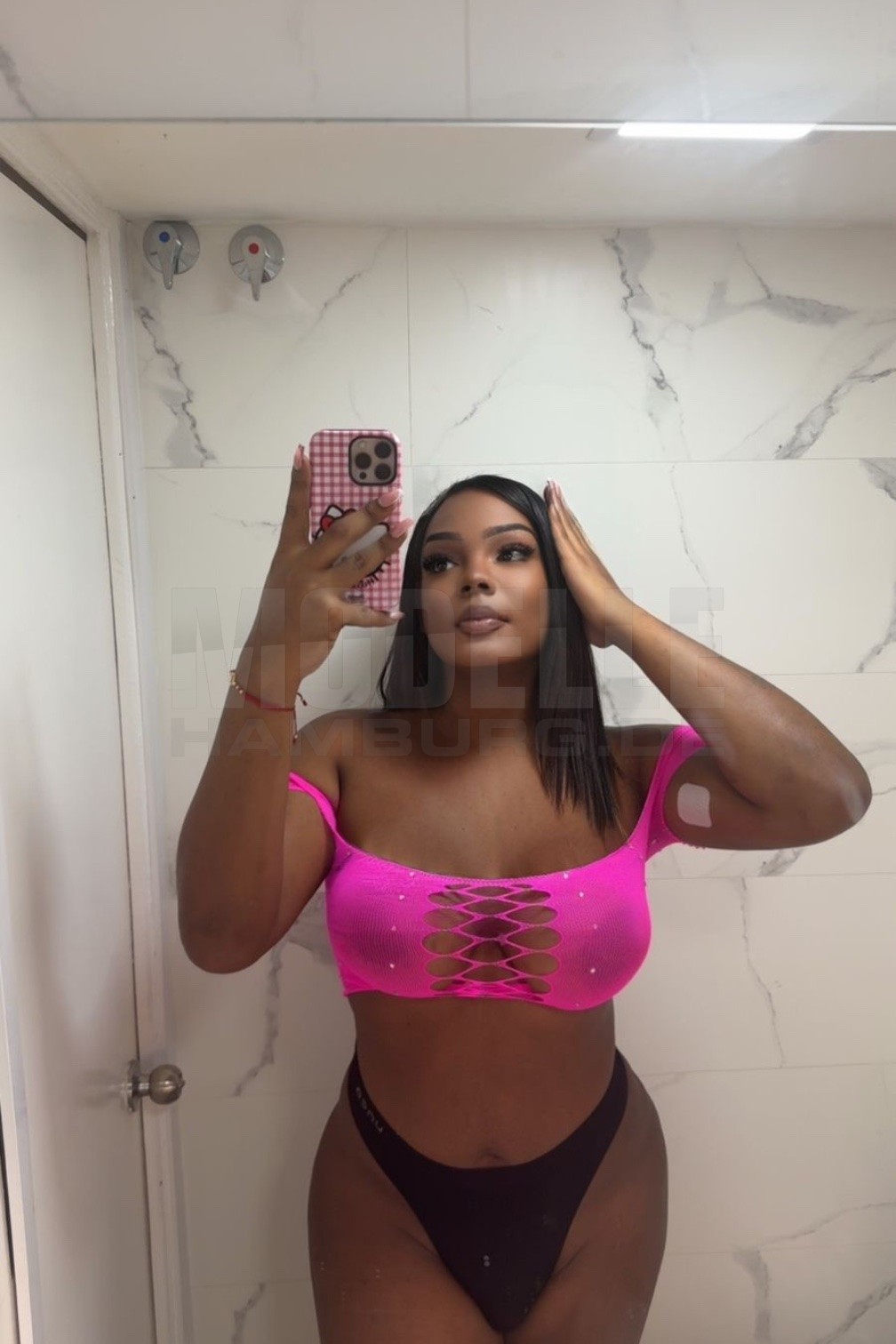 TS BRITTANY, 22, 180cm, 85kg, 75 A