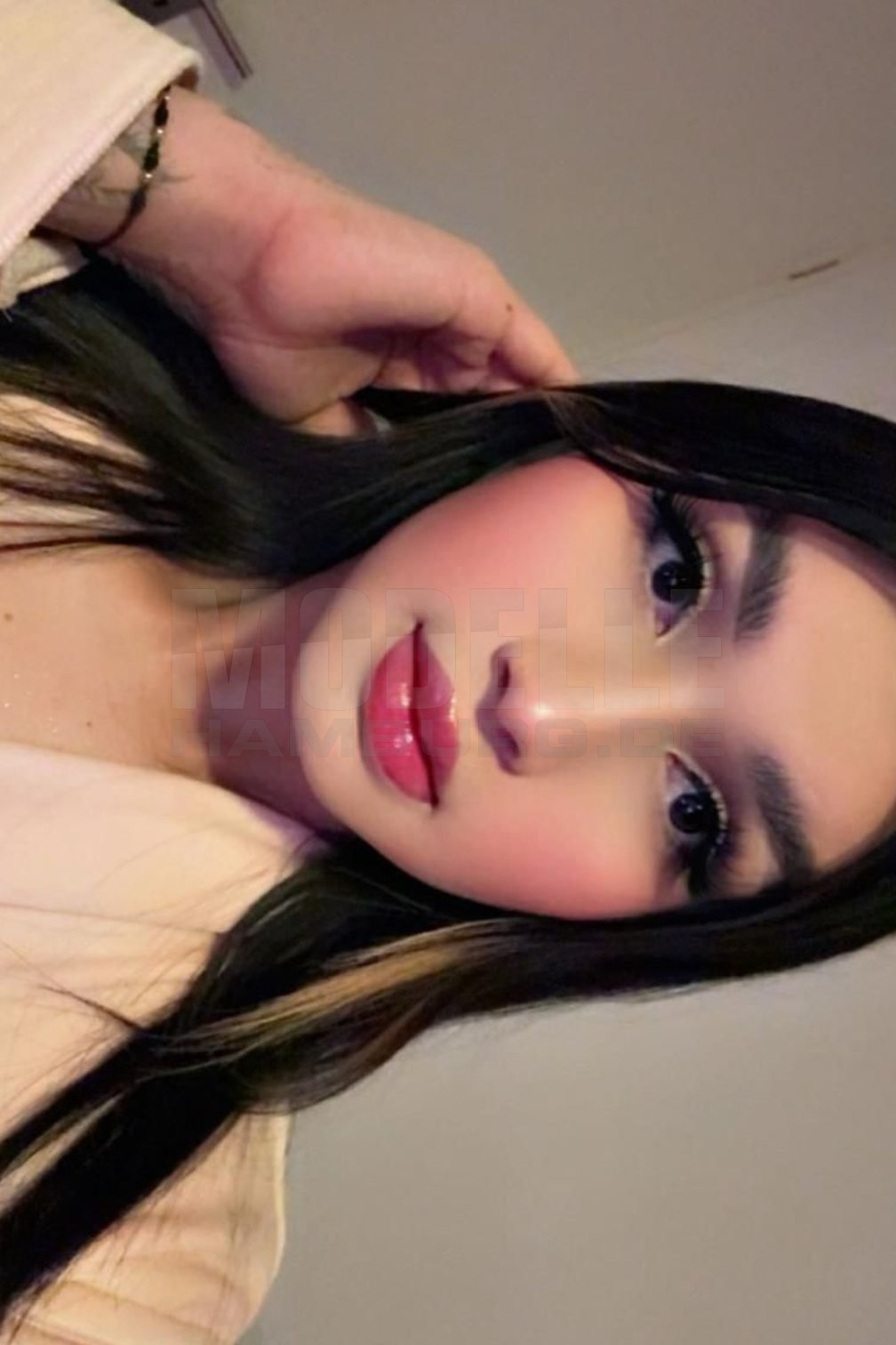 Ts Thania Party, 20, 170cm, 62kg, 80 C