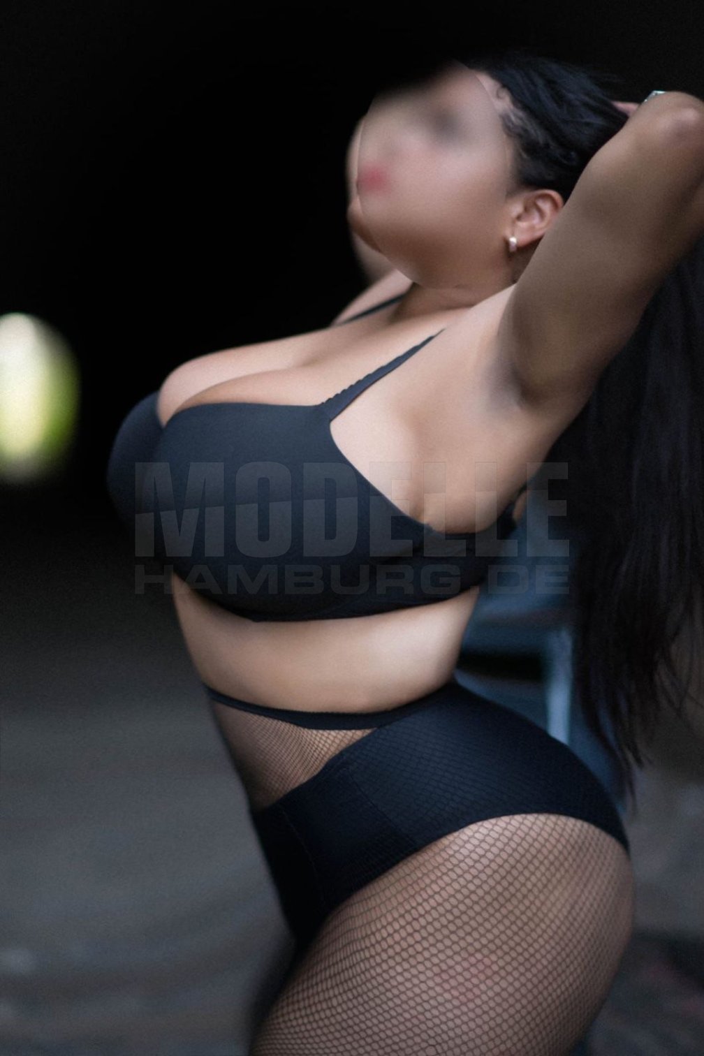 Sara, 31, 167cm, 75kg, 80 DD