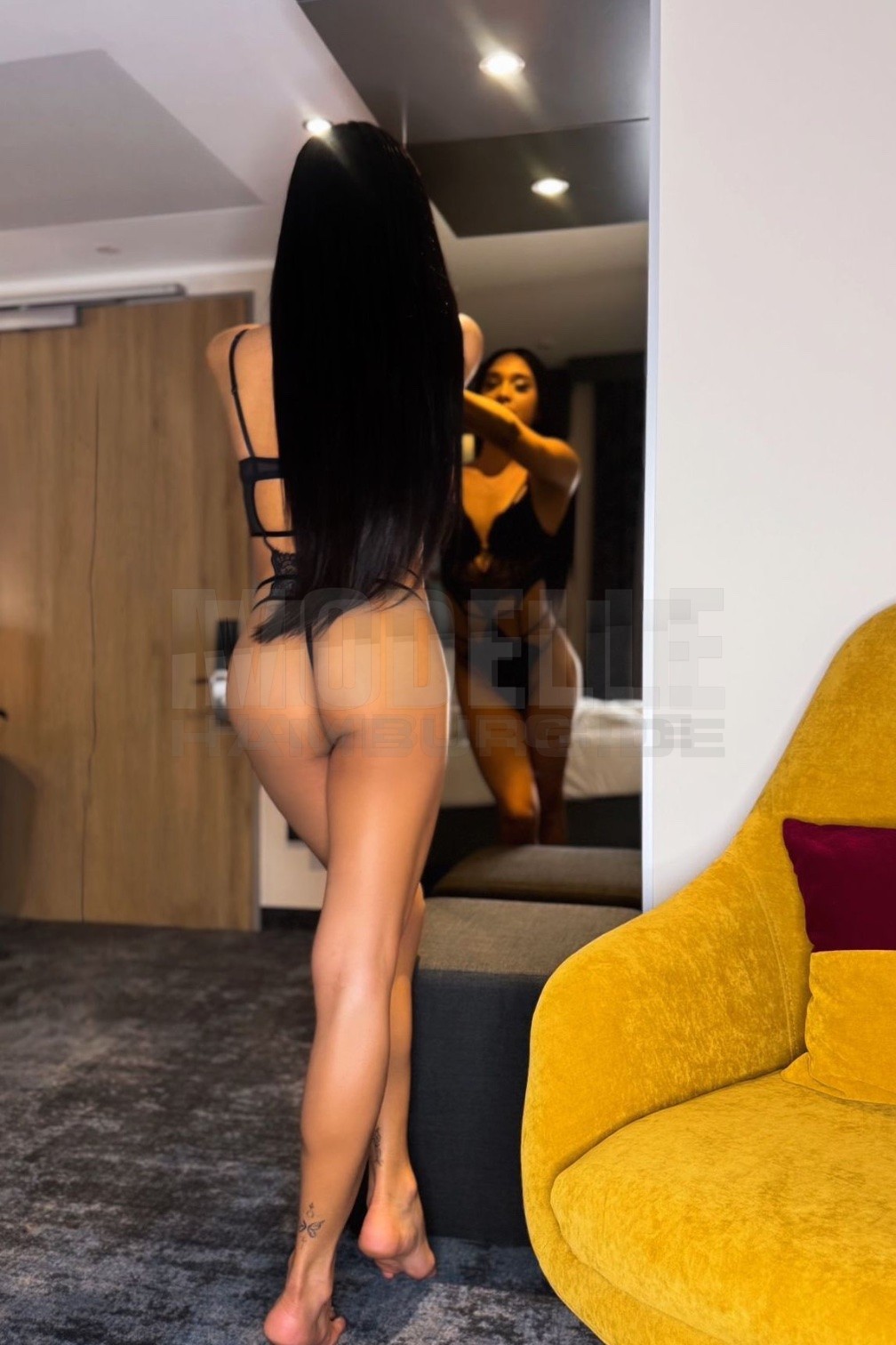 TS Kendall Party, 23, 175cm, 60kg, 80 A