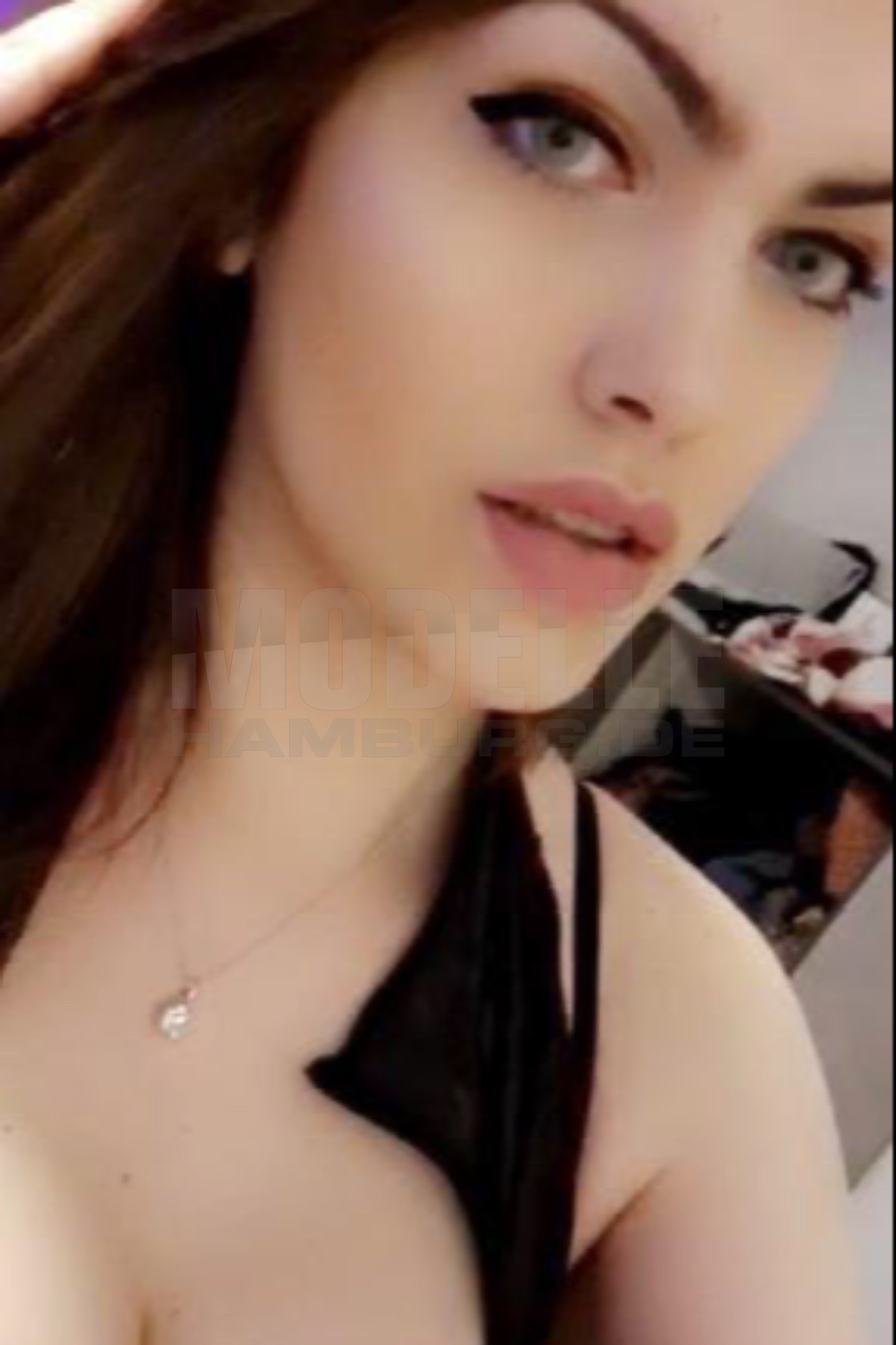 Daniela GroßeLady 1.90, 28, 190cm, 80kg, 90 D