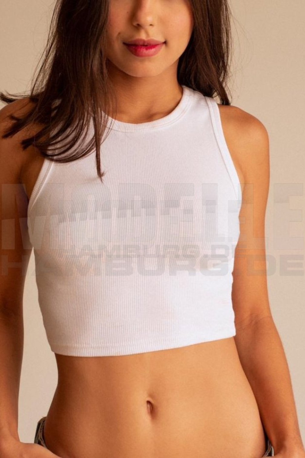 Ana D Armas, 24, 163cm, 45kg, 70 B