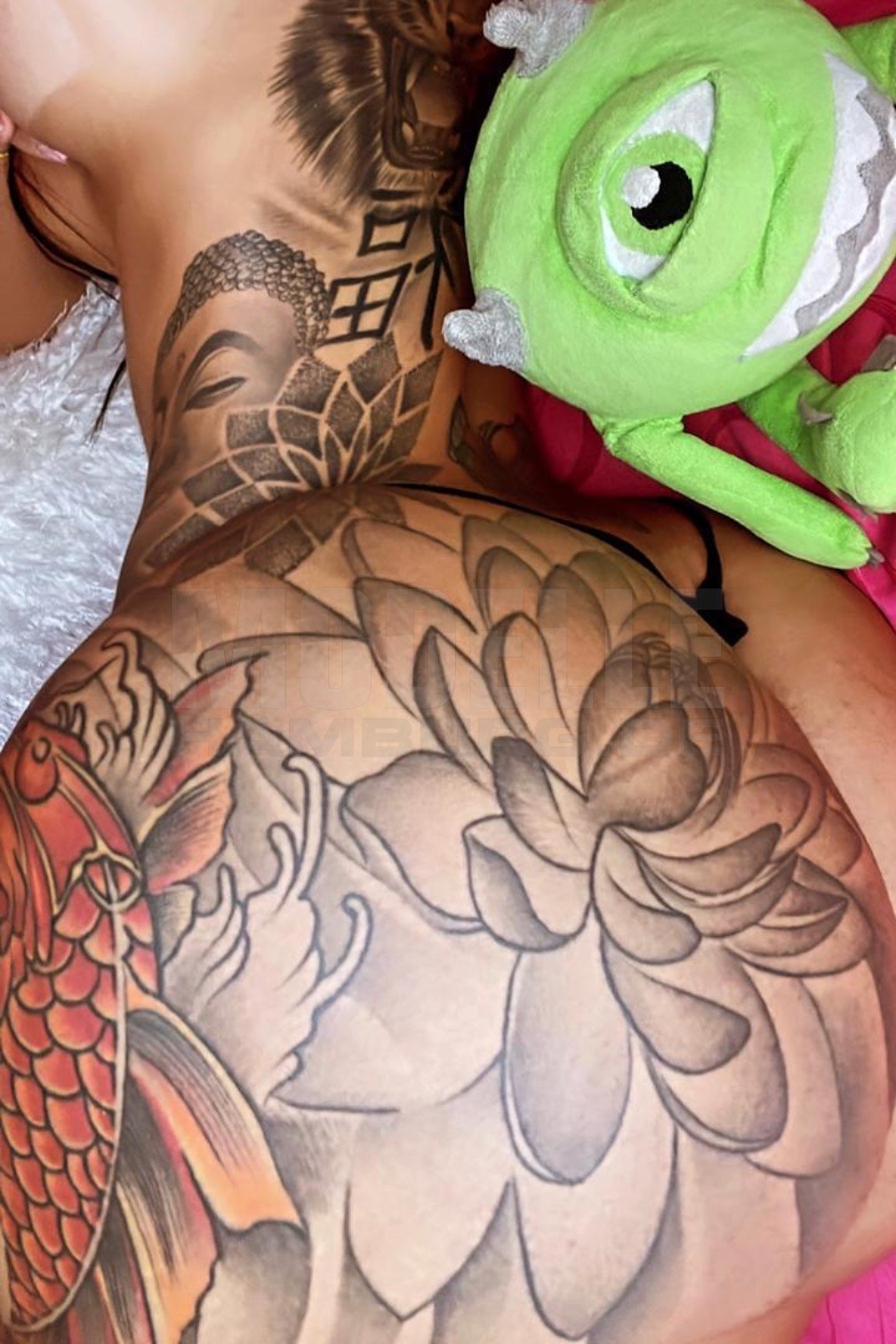 TS Catalina Hot, 23, 174cm, 67kg, 80 DD