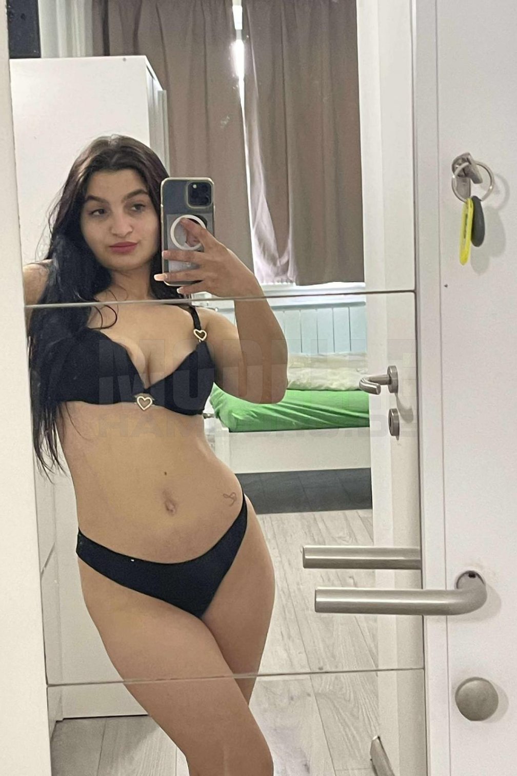 Vanessa, 21, 162cm, 56kg, 75 B