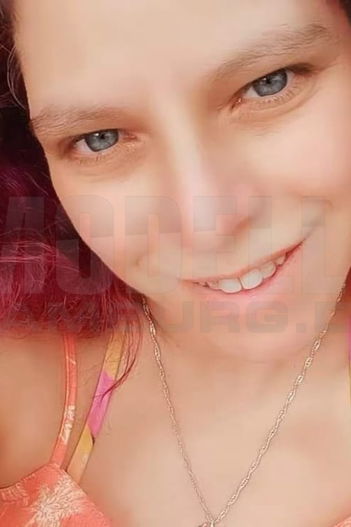 Lena, 39, 157cm, 65kg, 75 D