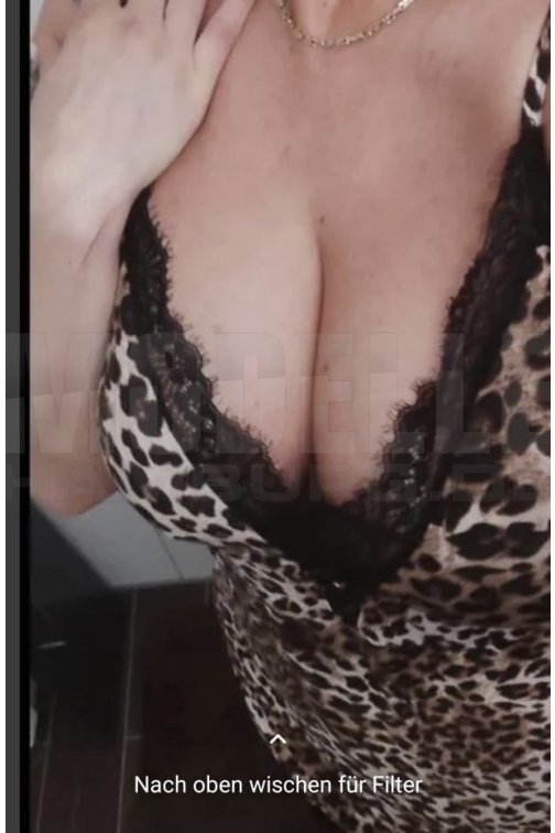 Fiona, 36, 176cm, 78kg, 90 D