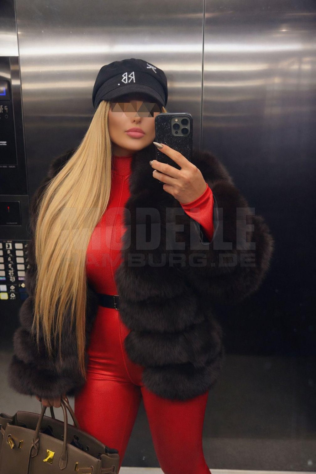 Dilara, 25, 185cm, 65kg, 85 F