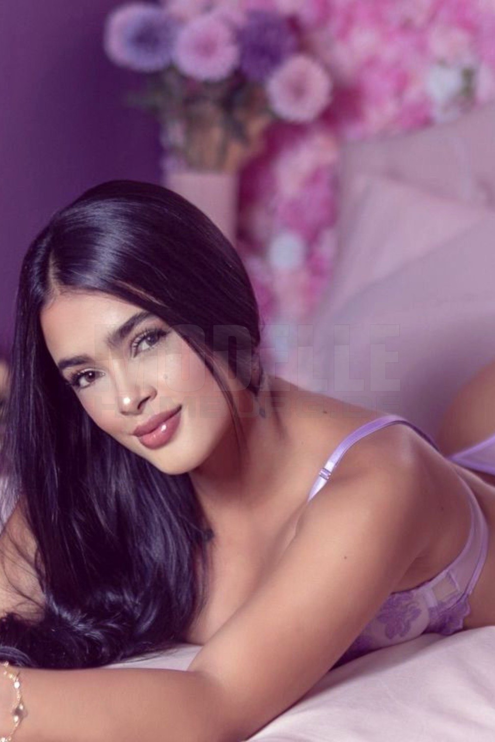 Aurora partysex 100%, 23, 165cm, 55kg, 80 C