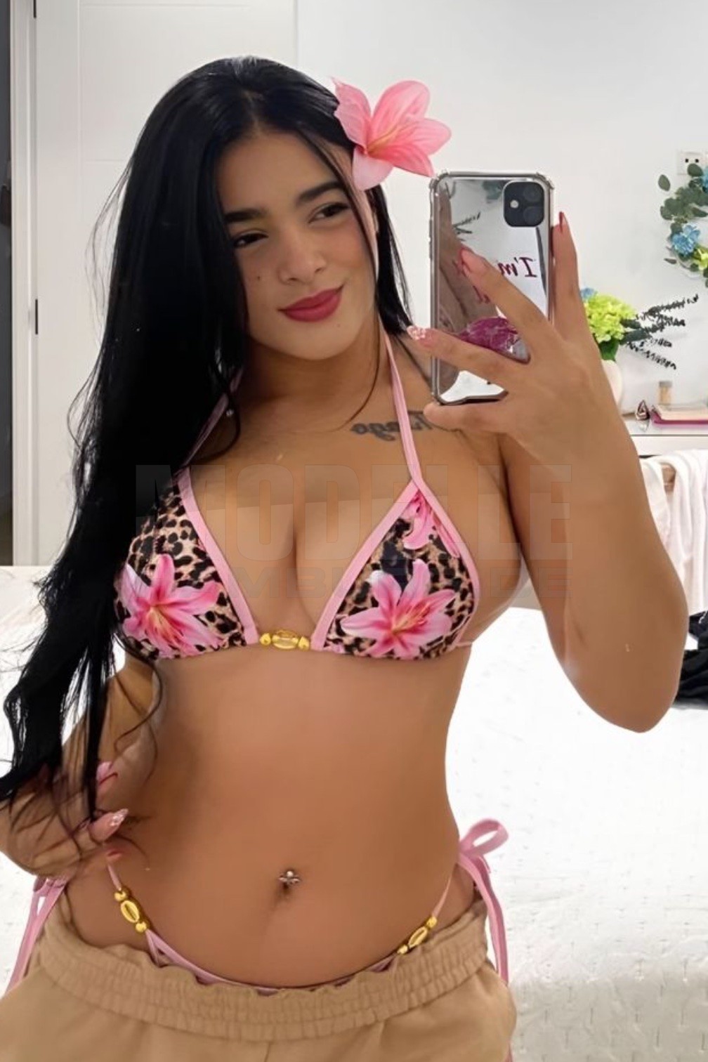 Aurora partysex 100%, 23, 165cm, 55kg, 80 C