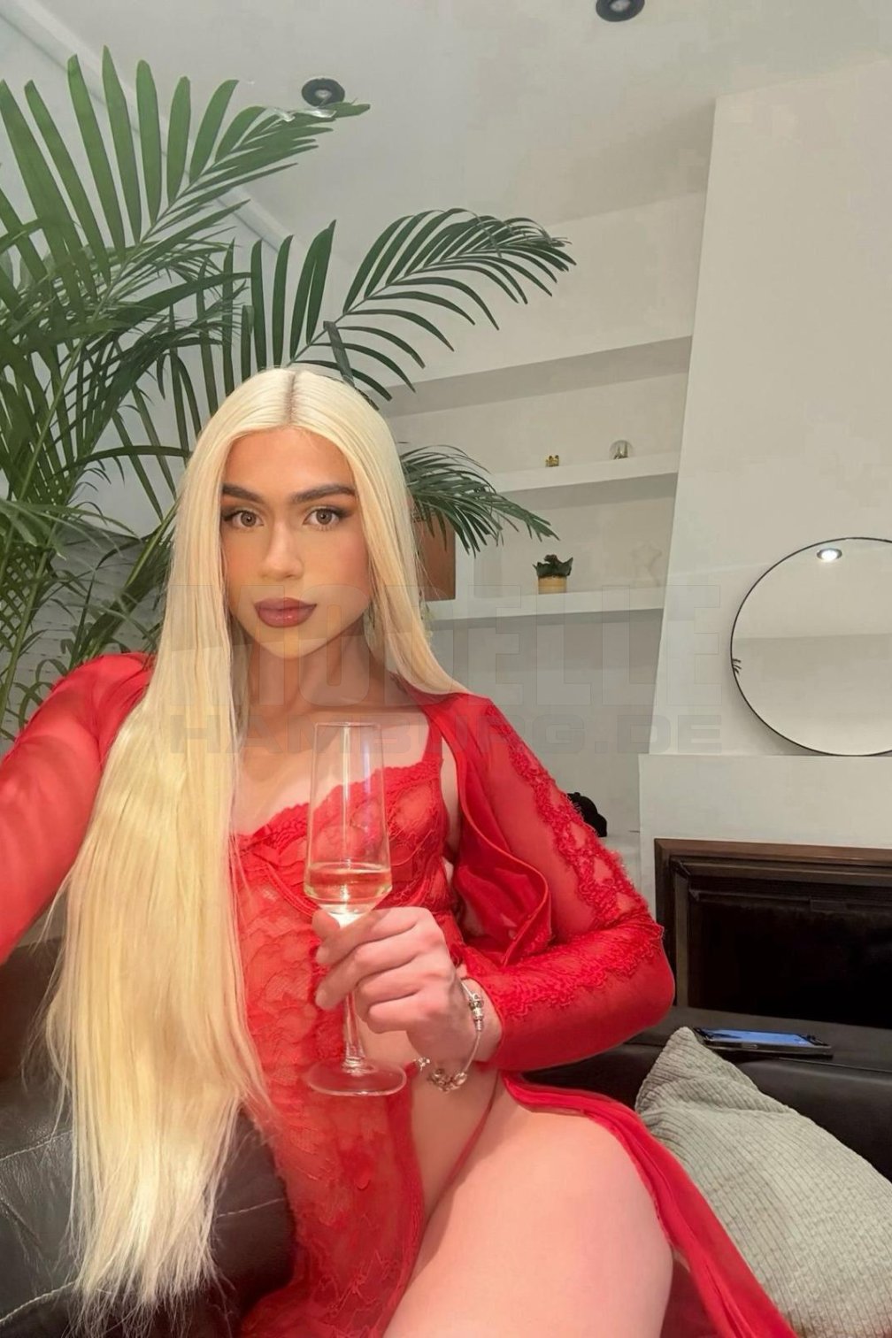 TS-Nicole, 23, 170cm, 69kg, 85 B