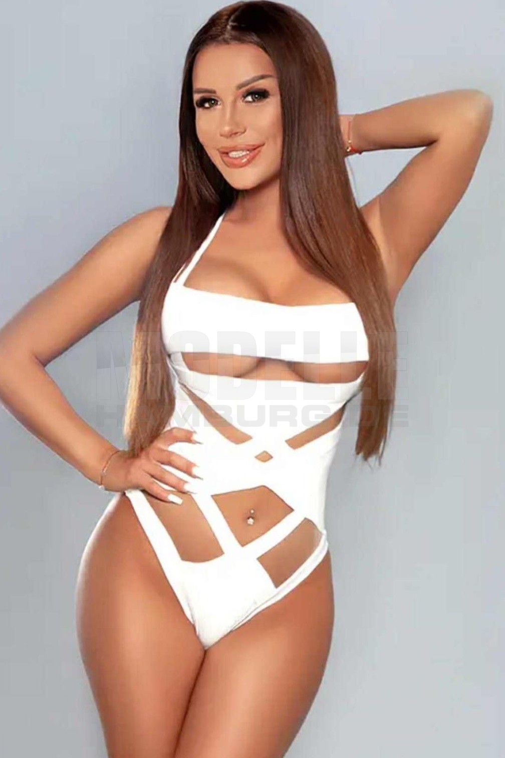 Merline, 19, 160cm, 62kg, 75 C