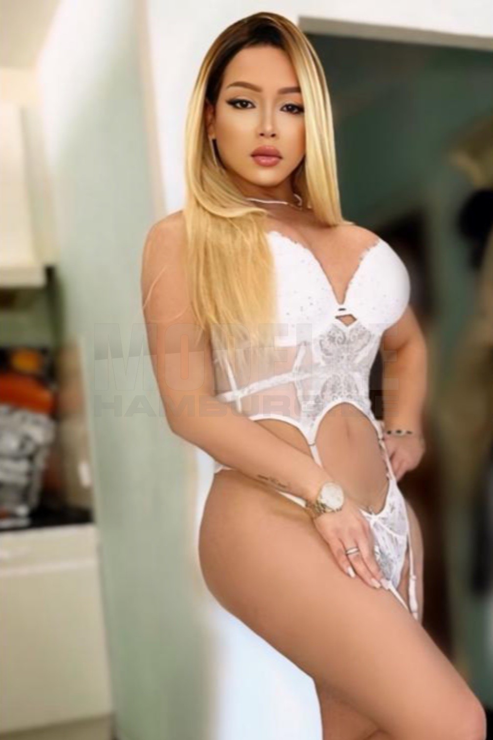 Ts-SOFÍA-PARTY, 23, 172cm, 65kg, 75 C