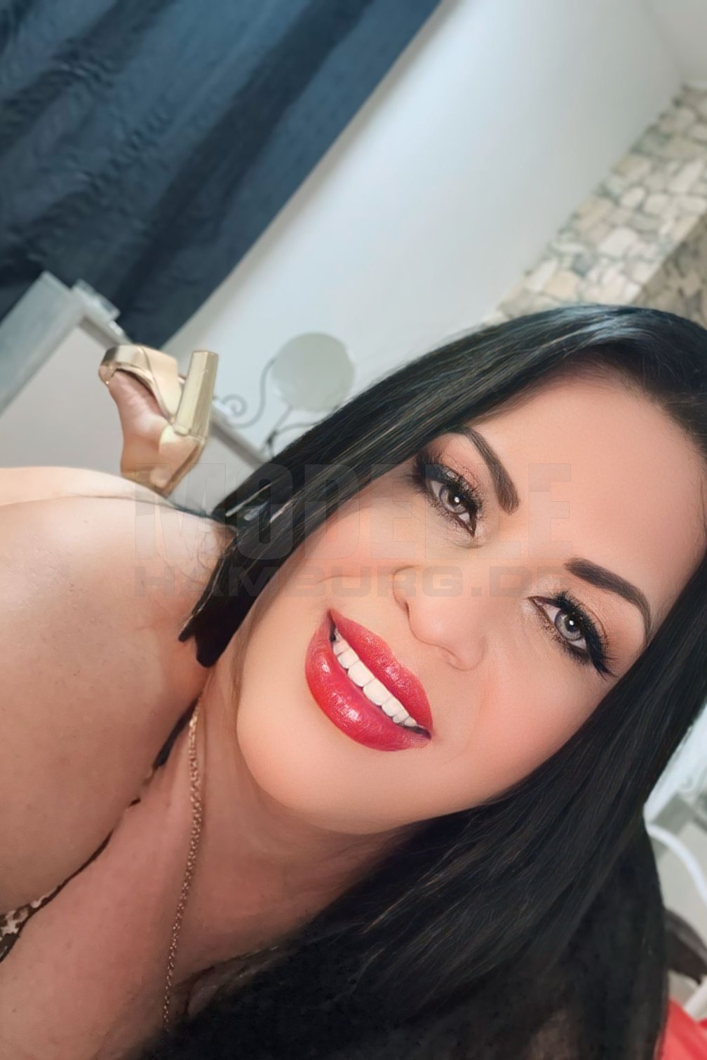 Ts Adriana Gutierrez, 36, 179cm, 70kg, 80 DD