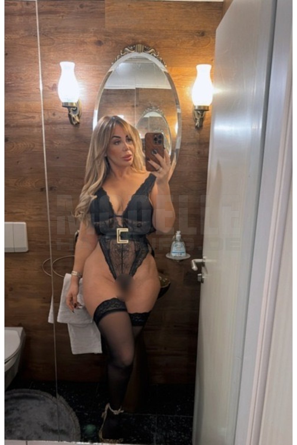 Sofia, 32, 170cm, 67kg, 75 DD