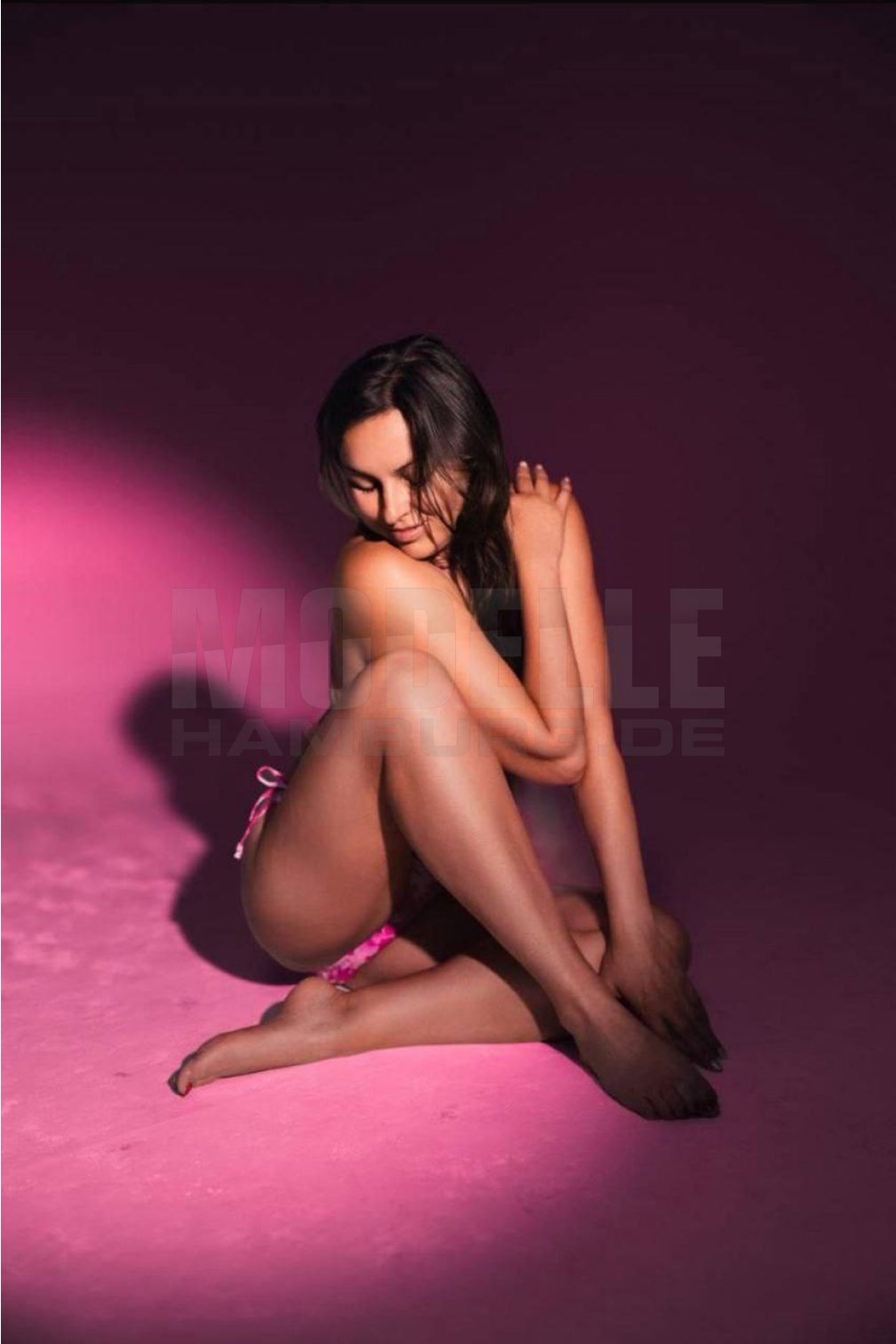 Levi, 32, 167cm, 59kg, 75 B