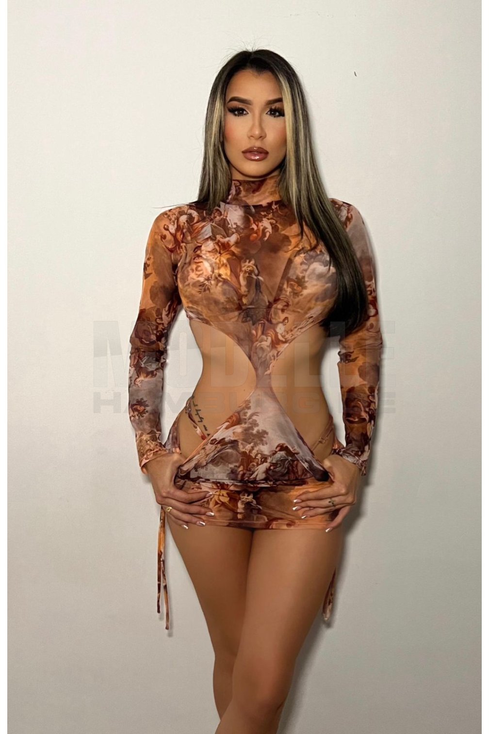 Camila, 26, 167cm, 65kg, 75 C