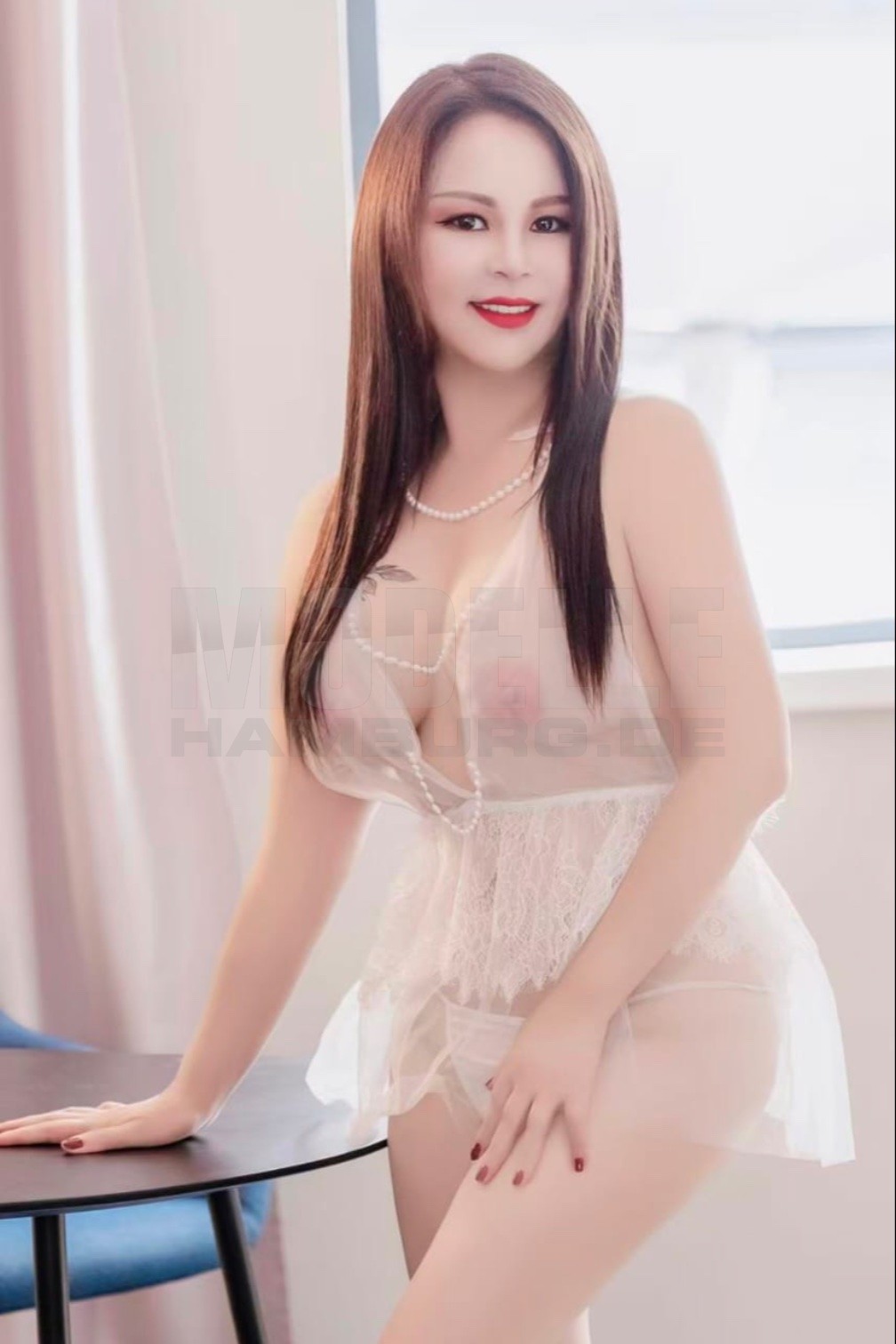 Sofia, 27, 160cm, 48kg, 70 D