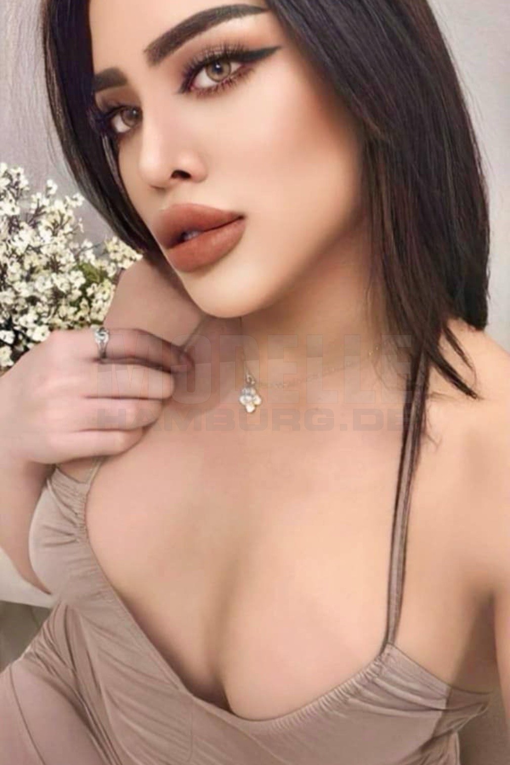 Ts Lucy, 25, 170cm, 60kg, 80 B