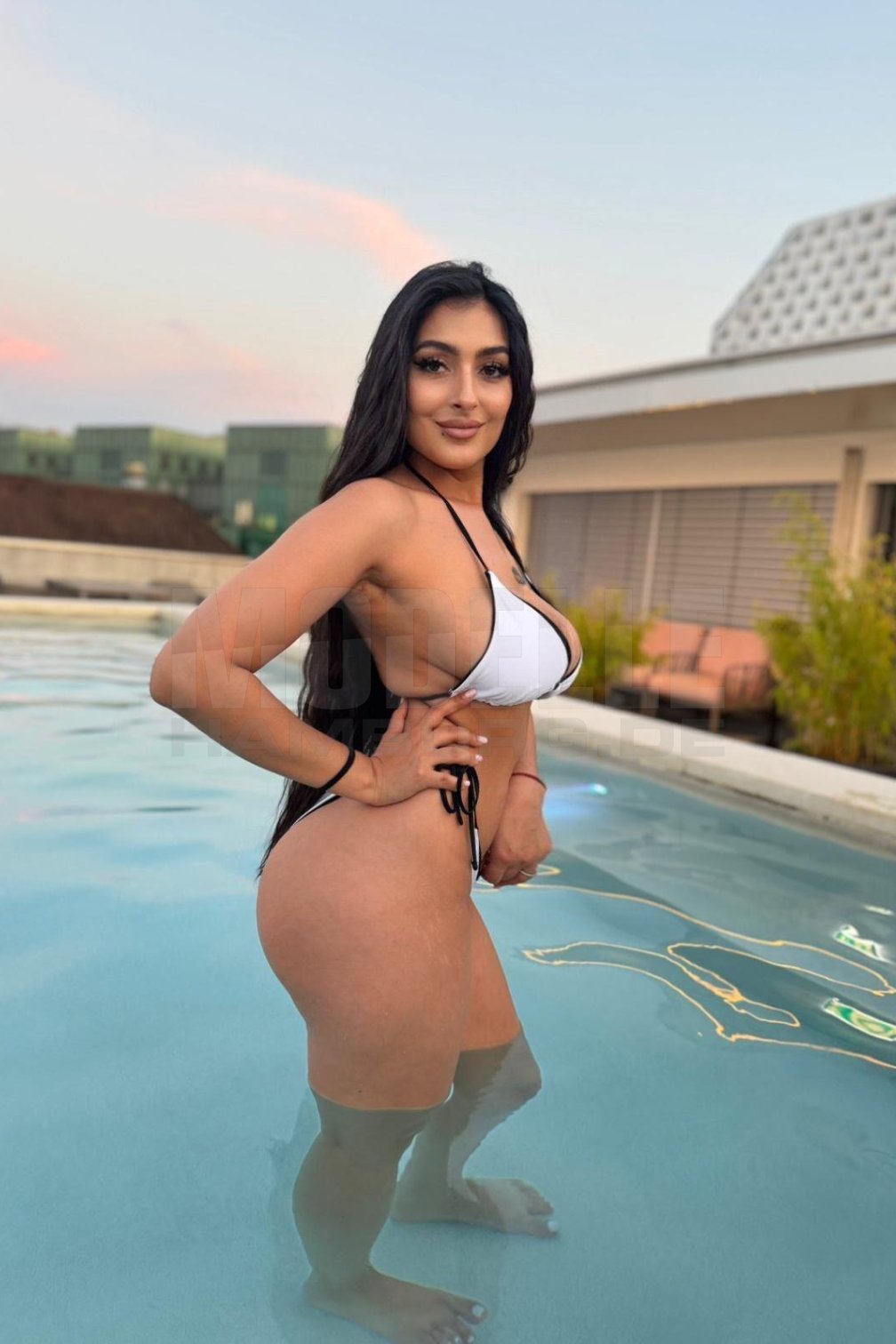 Maya, 24, 170cm, 55kg, 75 C