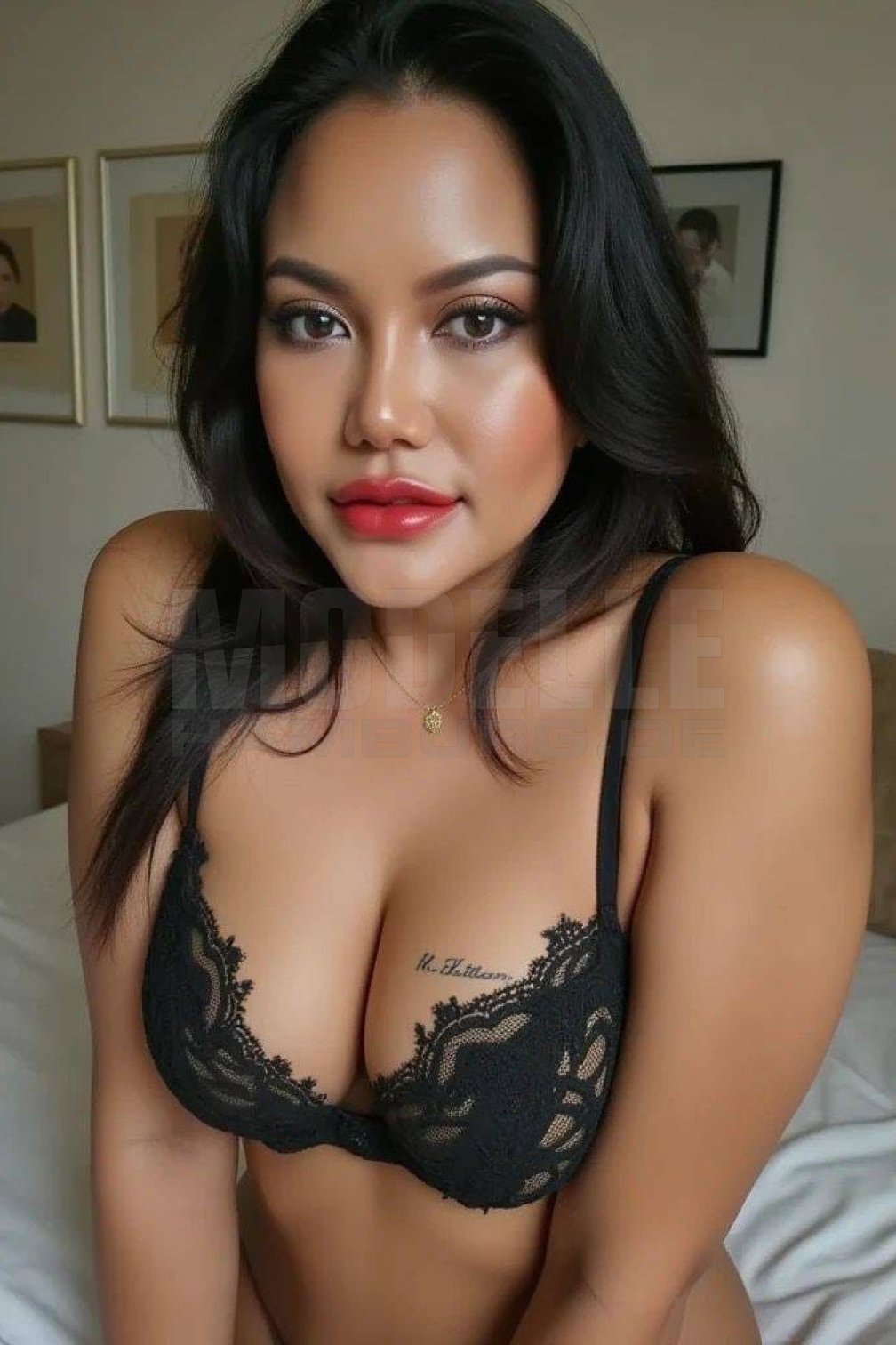 Reya, 35, 165cm, 57kg, 75 C