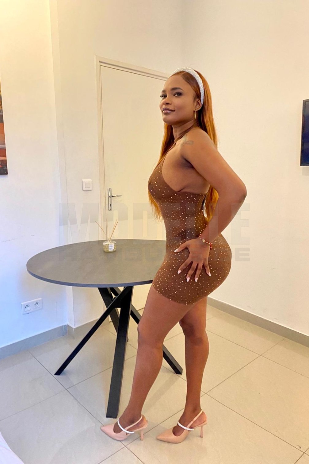 Emma, 25, 173cm, 65kg, 85 D