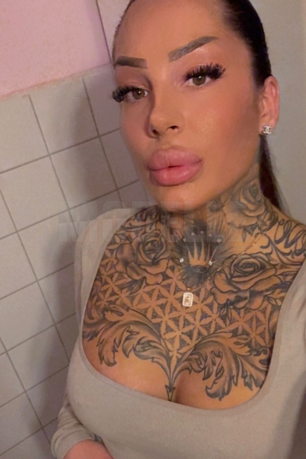 Stella, 29, 168cm, 74kg, 85 C