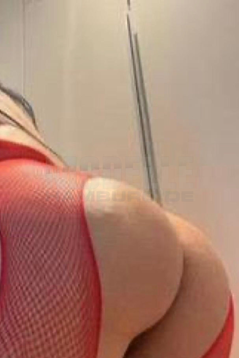 Chloe, 29, 168cm, 62kg, 80 DD