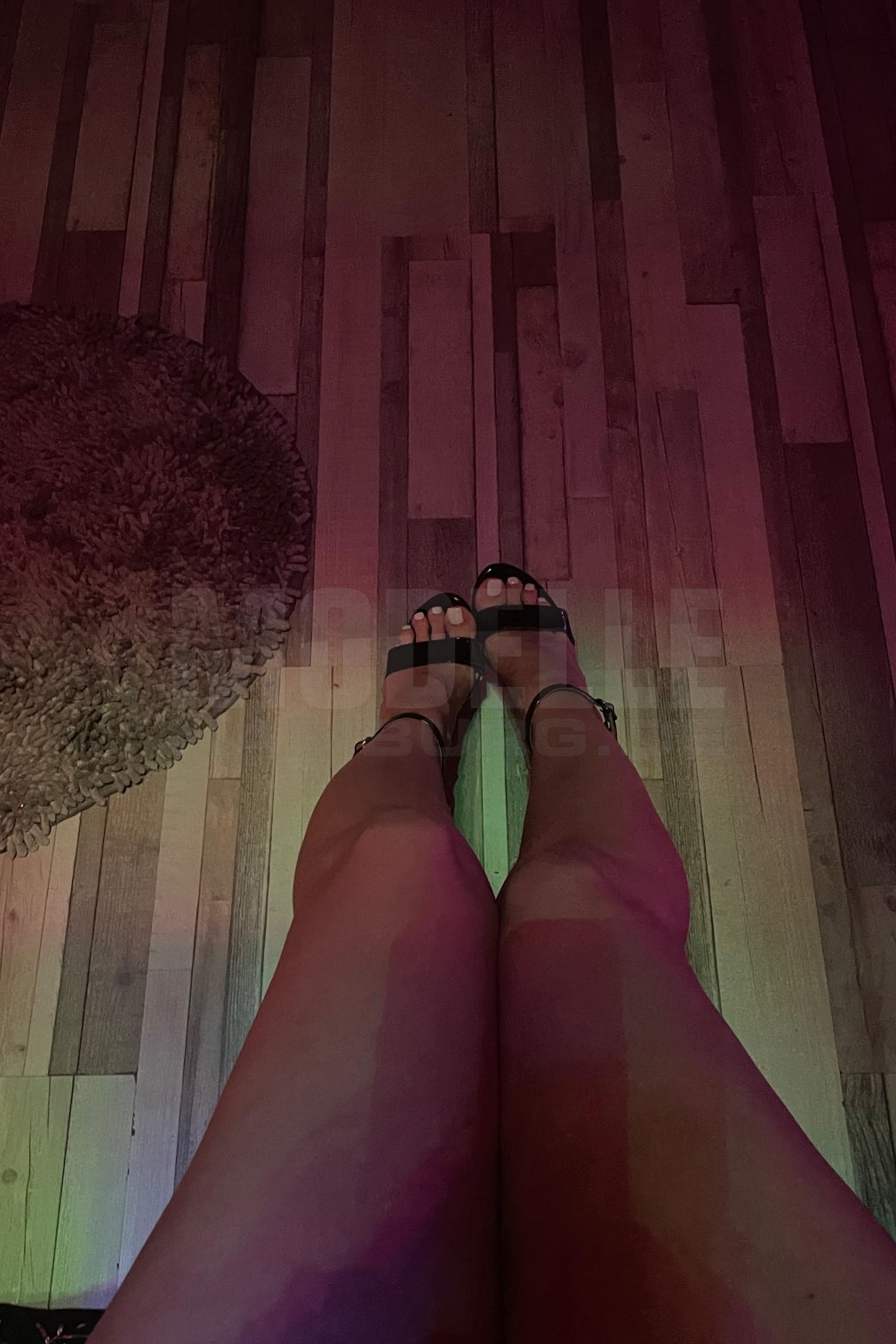 Meli, 22, 165cm, 55kg, 75 A